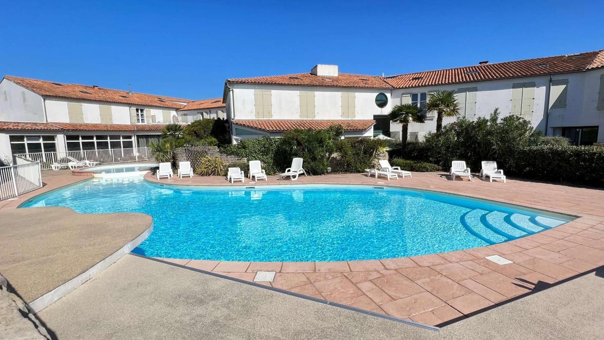 Bel Appartement Proche Plages Et Du Marche Central La Couarde-sur-Mer Esterno foto